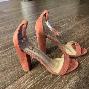 Lulu'sTaylor Rusty Rose Suede Ankle Strap Heels